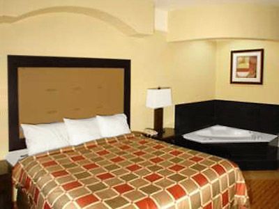 Super 8 By Wyndham Hidalgo/Mcallen Area المظهر الخارجي الصورة
